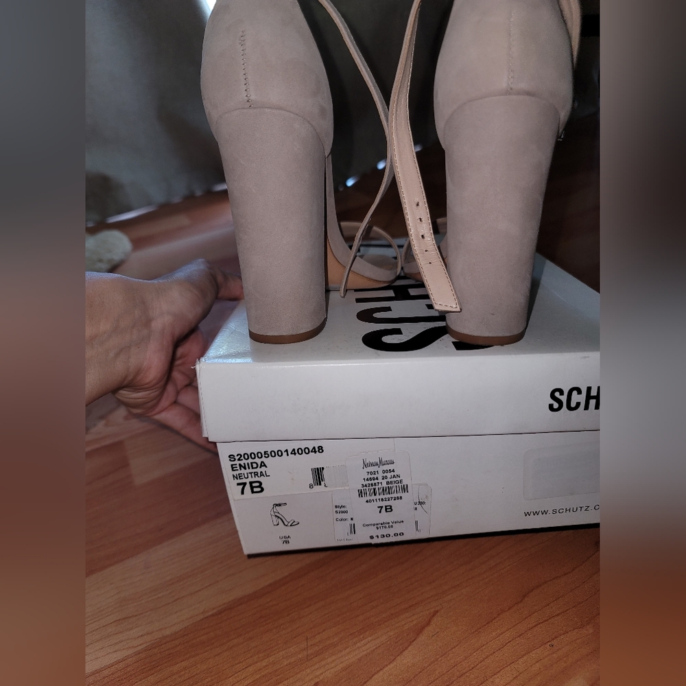 Shutz Enida Block Heel Size 7b Color Neutral - image 5